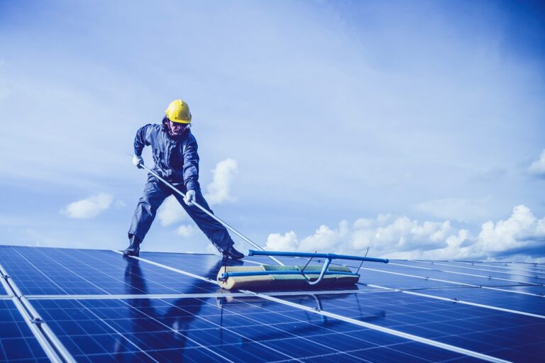 Omega Energietechniek: Innovatieve Scope 12 Keuring Zonnepanelen en Thermografische Inspecties